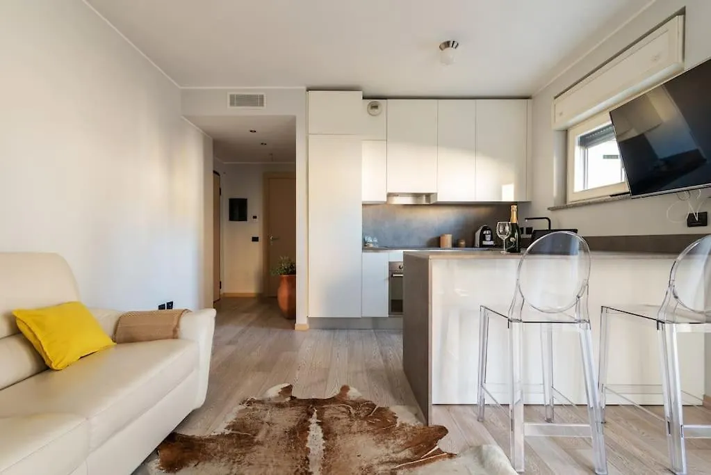 Bezzi Flexyrent A.C. Wifi Apartment Milan 0*,  Italy
