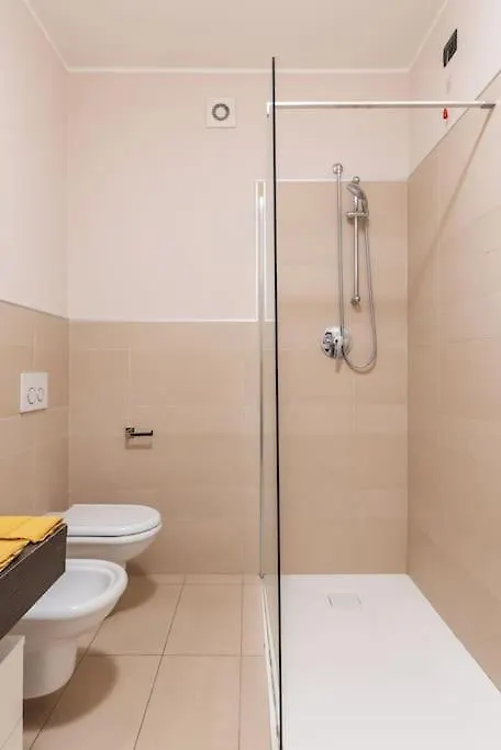 Bezzi Flexyrent A.C. Wifi Apartment Milan