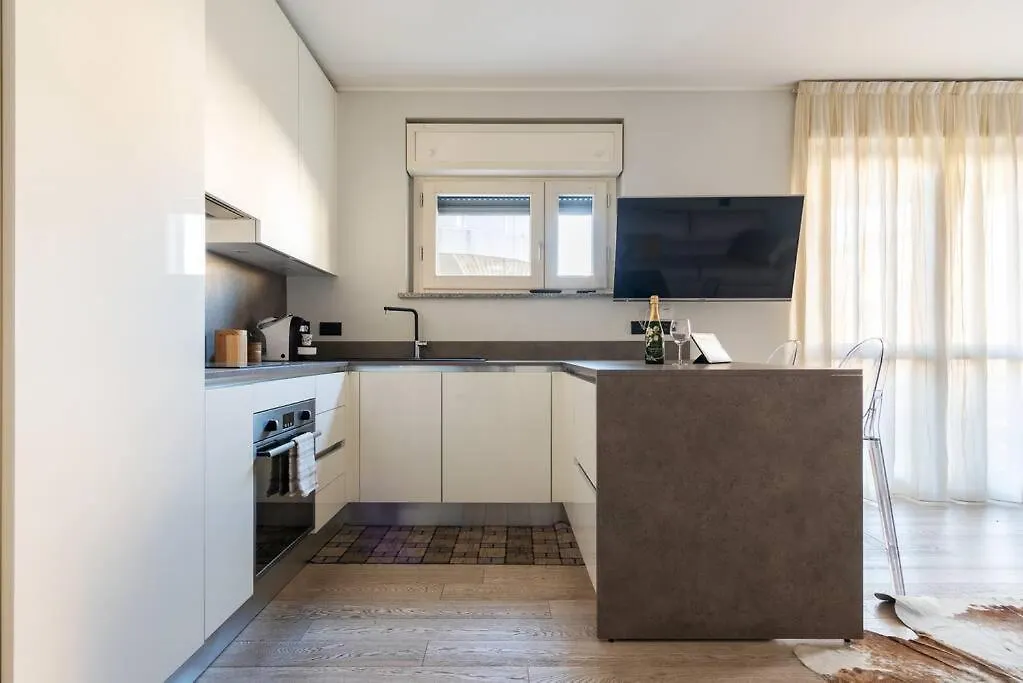 Bezzi Flexyrent A.C. Wifi Apartment Milan